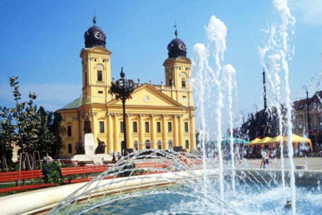 City Center Apartment Debrecen Eksteriør billede